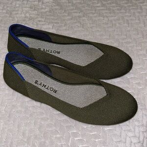 SOLD Rothy’s Flats- Olive Green